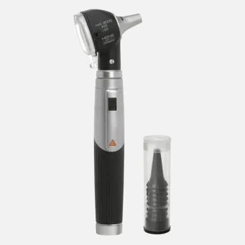 Mini 3000 F.O. LED otoscope head, mini 3000 rechargeable handle, disposable specula.
