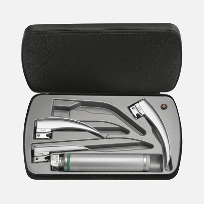 Laryngoscopy set: HEINE Paed 1, Mac 2, Mac 3 blades, HEINE Standard F.O. battery handle, zippered case.