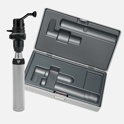 Retinometer HEINE LAMBDA 100 2.5V with decimal scale from 0.06 to 0.8, BETA battery handle, case