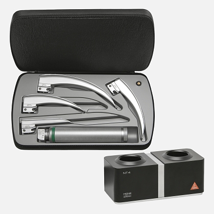 Laryngoscopy set: HEINE Paed 1, Mac 2, Mac 3, Mac 4 blades, Standard F.O.4 NT rechargeable handle, NT4 desktop charger, zippered case.