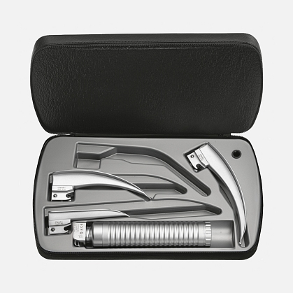 Laryngoscopy set: HEINE Paed 1, Mac 2, Mac 3 blades, EasyClean LED battery handle, zippered case.