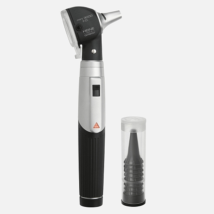 Mini 3000 F.O. XHL 2.5V otoscope head, mini 3000 battery handle in black color, disposable specula.
